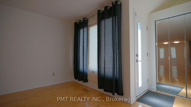 597 Roehampton Avenue