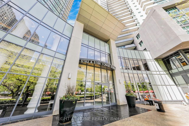 3308 - 5168 Yonge Street