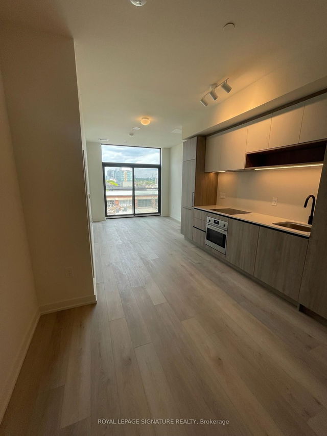 511 - 181 Sterling Road