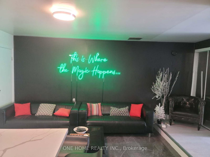 301 - 405 Dundas St W, Toronto, M5T 1G6 | Image 3