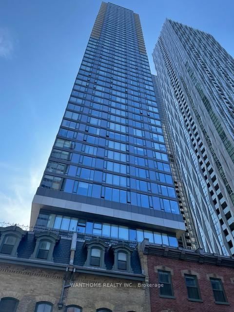2501 - 8 Cumberland Street