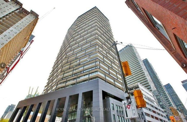 2501 - 125 Peter Street