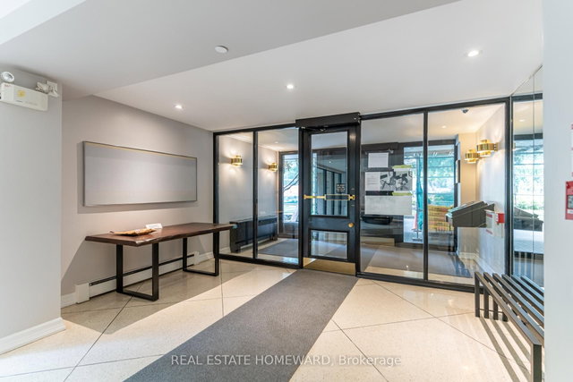 501 - 581 Avenue Road, Toronto | Expired, C12231659 | Condos.ca
