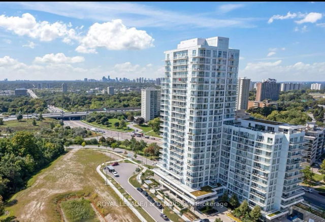 305 - 10 Deerlick Court