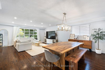 44 Colonnade Rd, Toronto - Bayview Woods-Steeles image-0-3