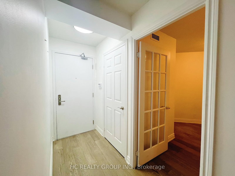1001 - 78 Harrison Garden Blvd, Toronto, M2N 7E2 | Image 3
