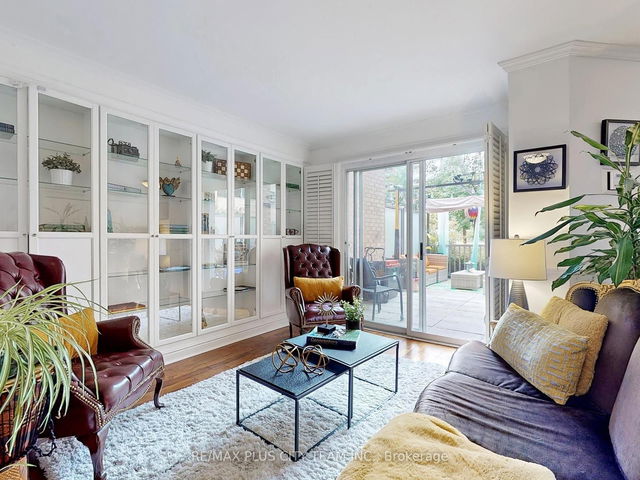 TH 112 - 60 Homewood Avenue