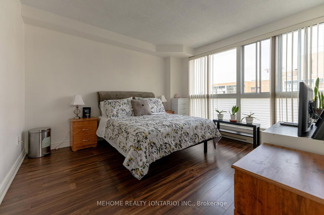 602 - 7 broadway Avenue