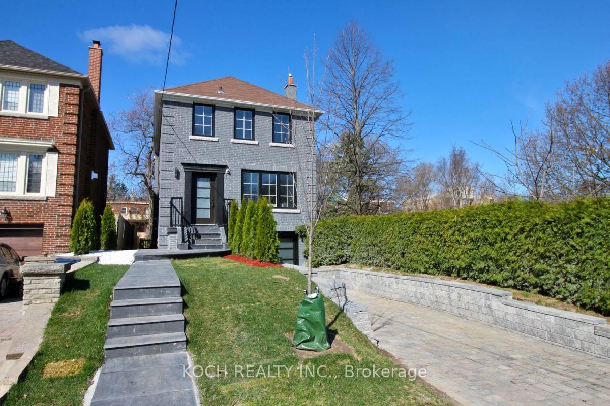 Detached House for sale at 160 Donegall Drive, Toronto, Ontario, M4G 3H2 - Leaside - MLS: C12232970