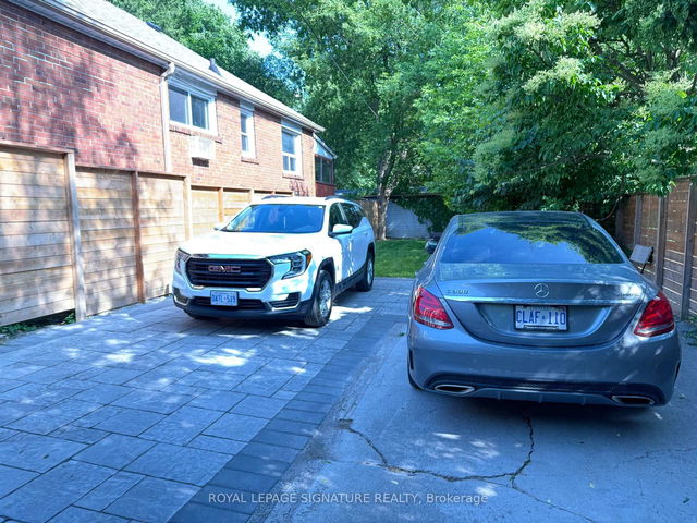 Lower - 150 Davisville Avenue