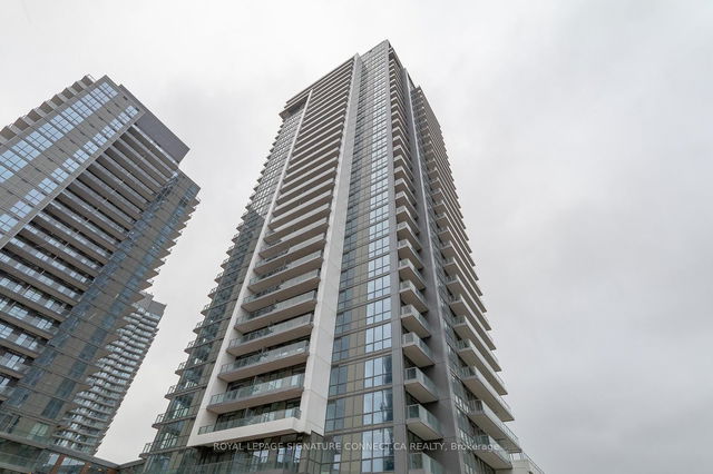 605 - 32 Forest Manor Road
