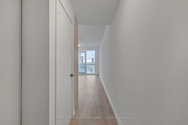 605 - 32 Forest Manor Road