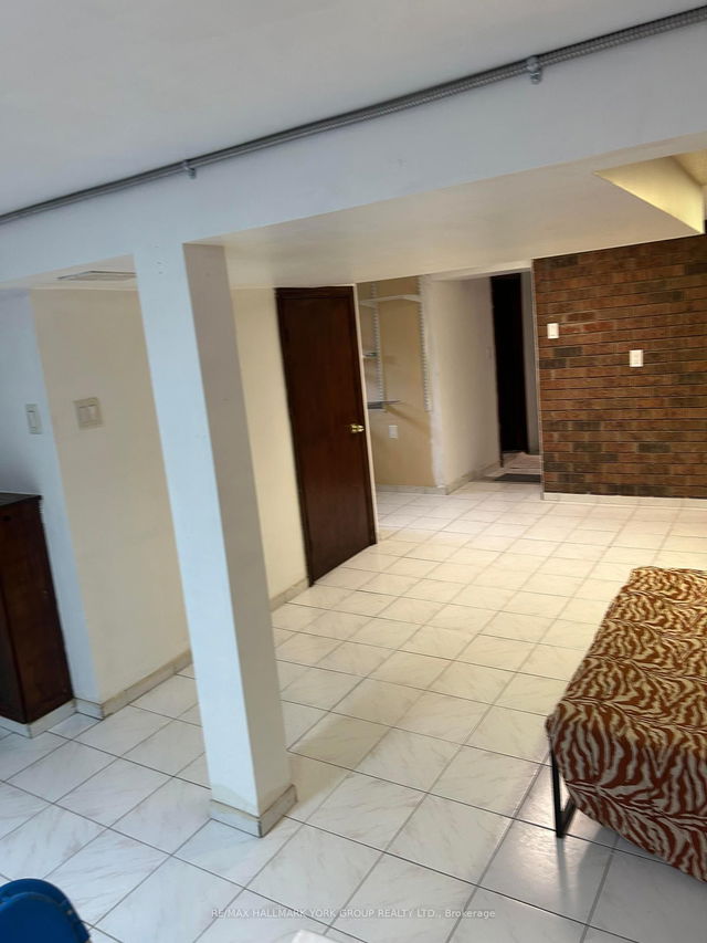 Bsmt - 472 Winona Drive