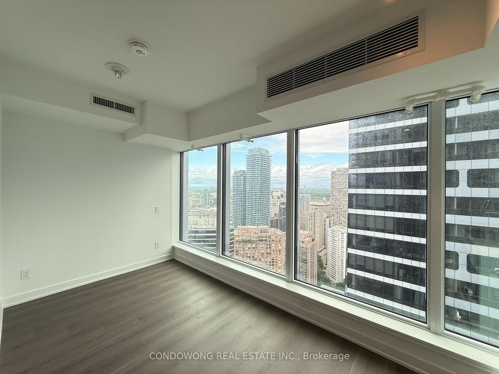 8 Wellesley Street W, Unit 4905 - Photo 12