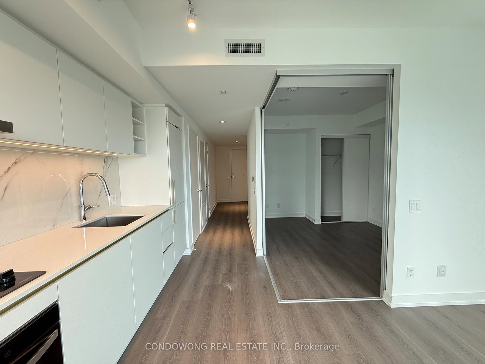 8 Wellesley Street W, Unit 4905 - Photo 6