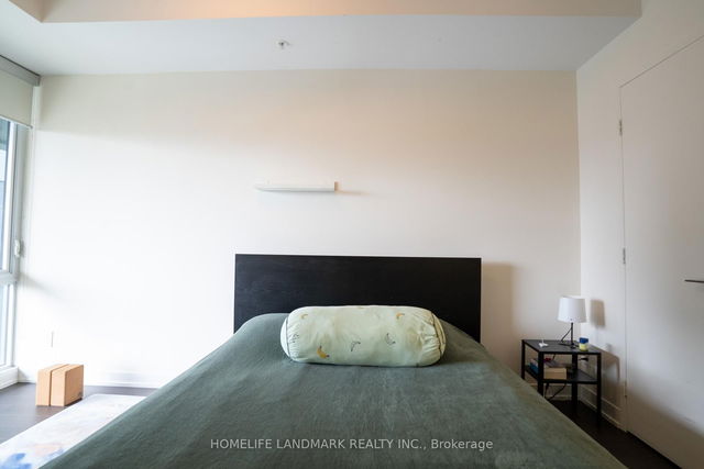 s516 - 120 Bayview Avenue