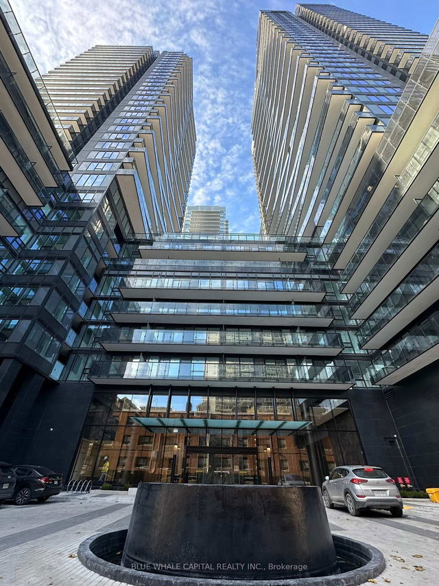 321 - 117 Broadway Avenue