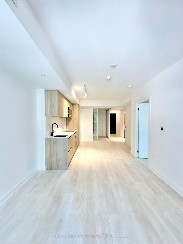 321 - 117 Broadway Avenue