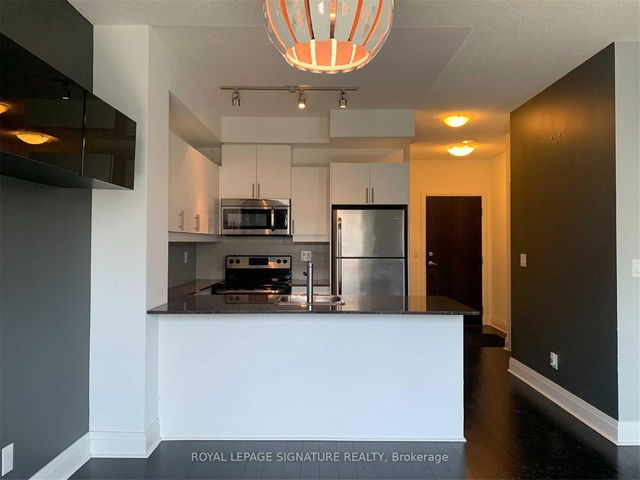 617 - 17 Kenaston Gardens