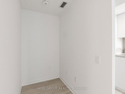 Unit 227 — 500 Wilson Ave, Toronto - Clanton Park image-0-3