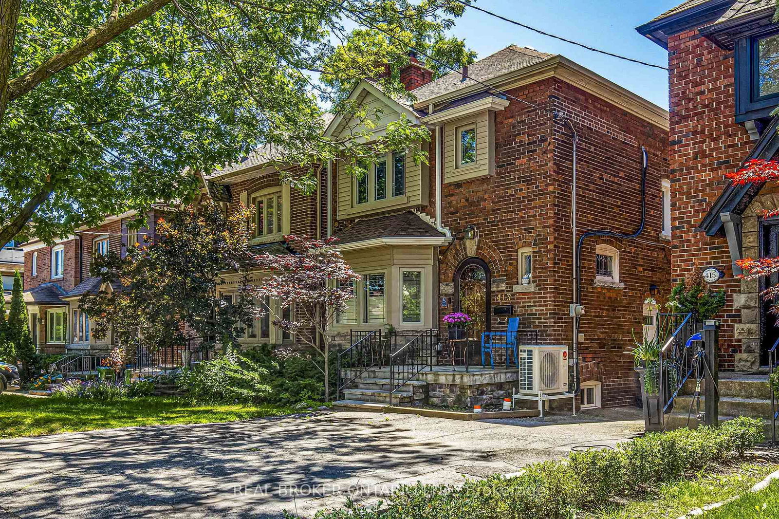 Detached House for sale at 413 Roselawn Avenue, Toronto, Ontario, M5N 1J9 - Lawrence Park South - MLS: C12234704