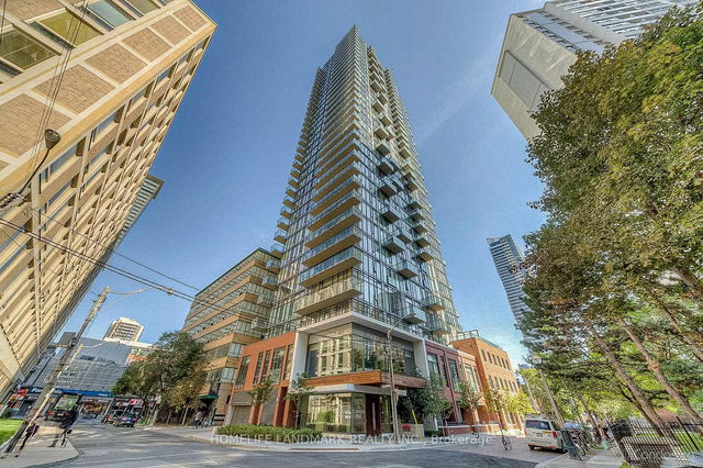 302 - 75 St Nicholas Street