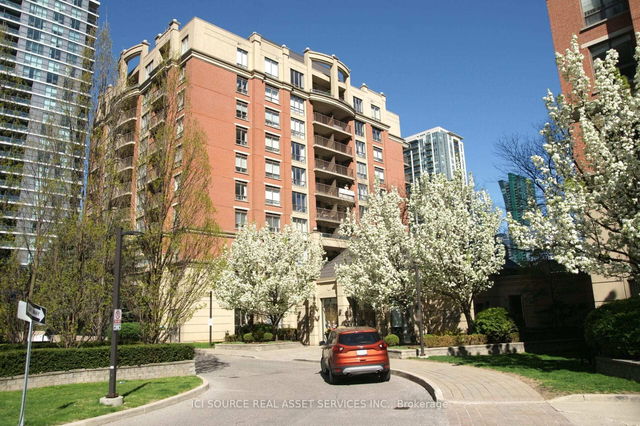507 - 51 Harrison Garden Boulevard