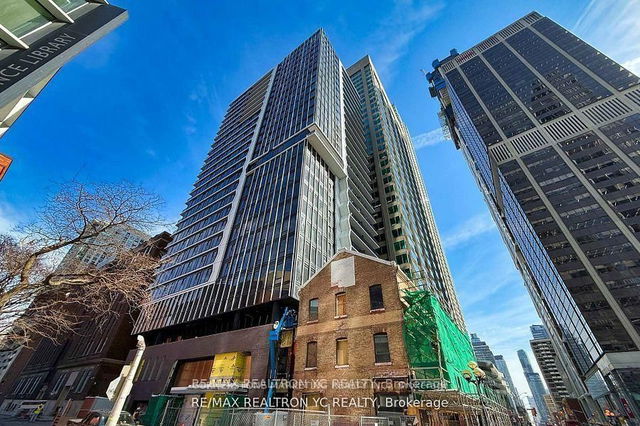 2707 - 771 Yonge Street