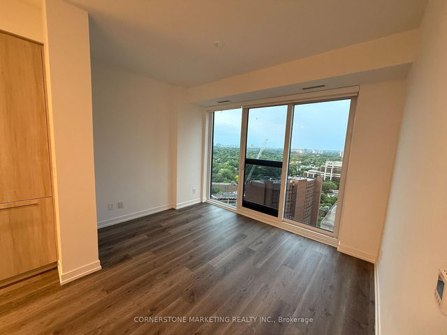 2707 - 771 Yonge Street