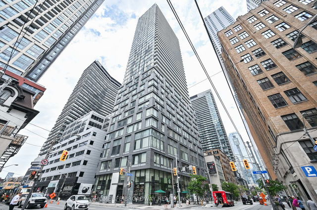 1116 - 101 Peter Street