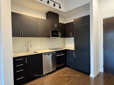 Unit 911 — 460 Adelaide Street E — photo 3