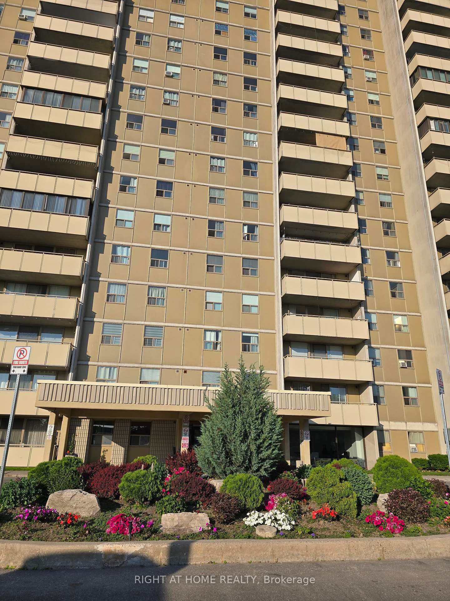 Condo for sale at 1808-1338 York Mills Road, Toronto, Ontario, M3A 3M3 - Parkwoods-Donalda - MLS: C12236319