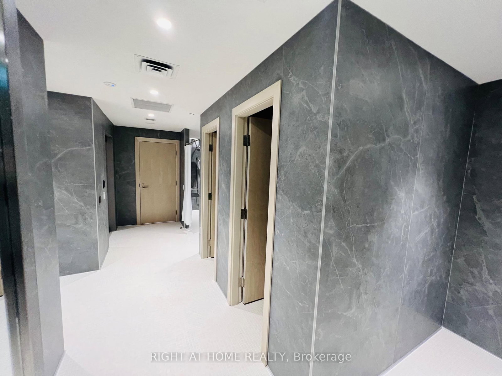 155 Merchants' Wharf, Unit 510 - Photo 40