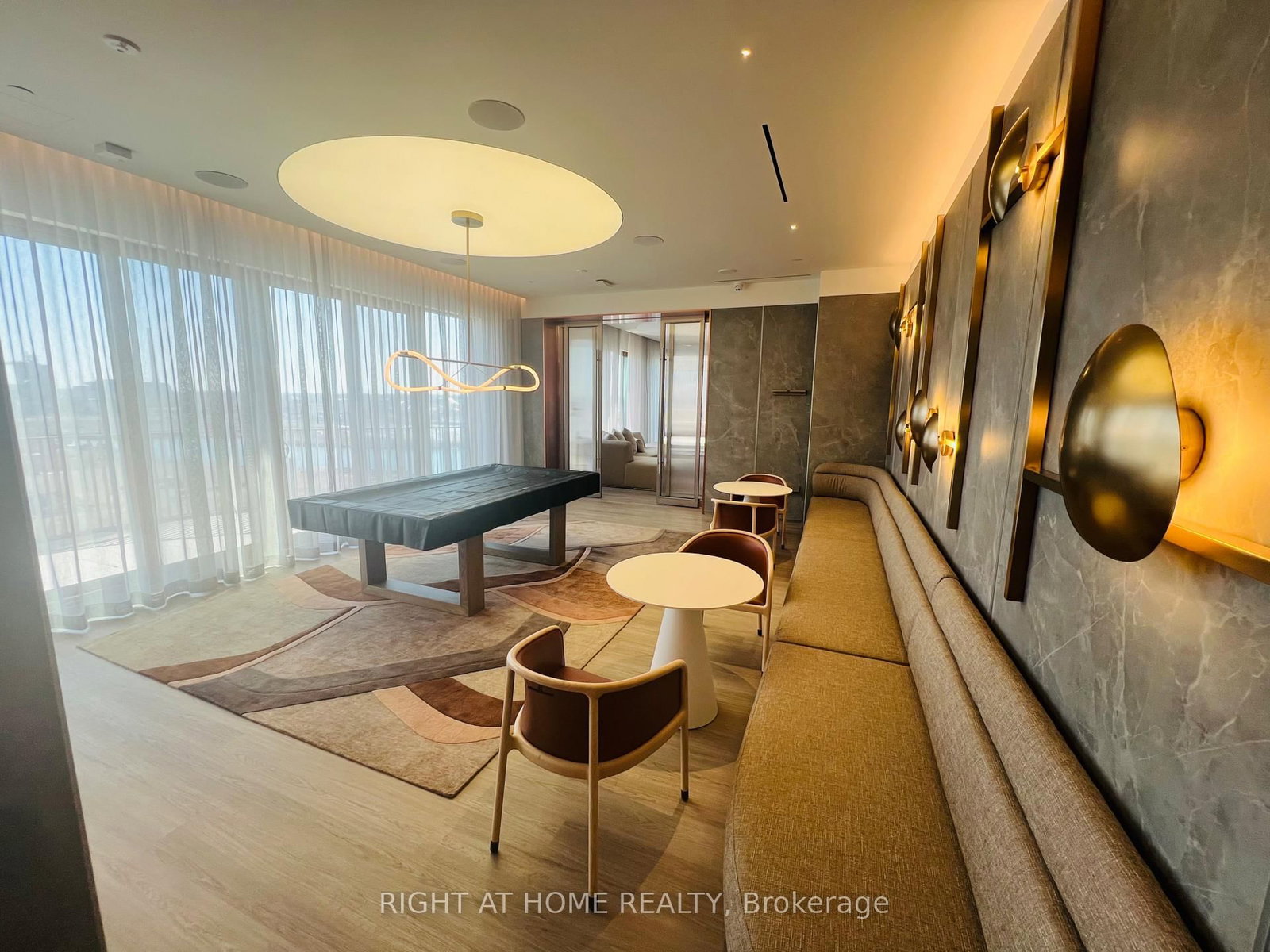 155 Merchants' Wharf, Unit 510 - Photo 44