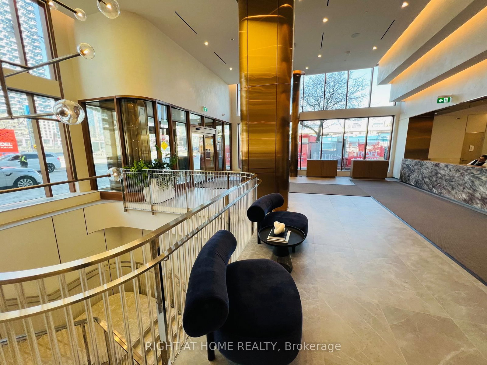 155 Merchants' Wharf, Unit 510 - Photo 8