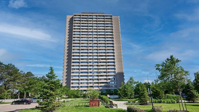 2406 - 735 Don Mills Road
