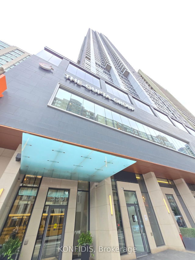 1404 - 395 Bloor Street E