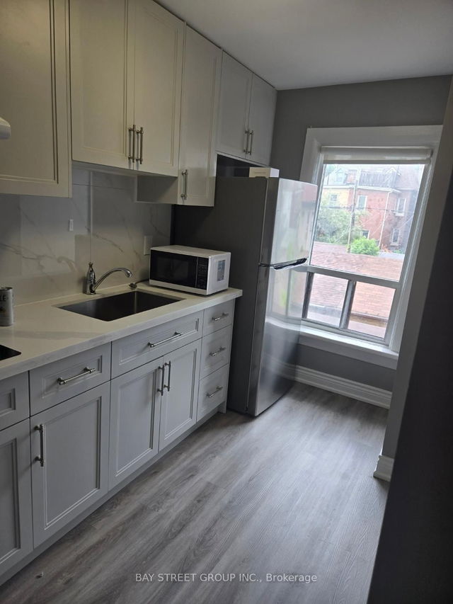 319 Clinton Street