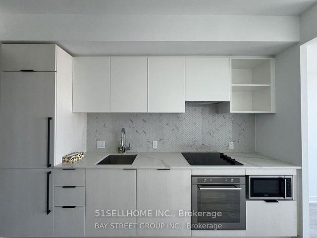 3901 - 82 Dalhousie St