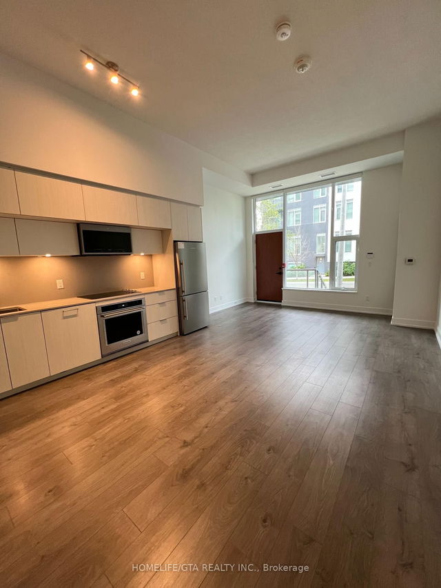 250 - 25 Adra Grado Way