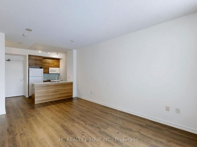 229 - 70 Forest Manor Road