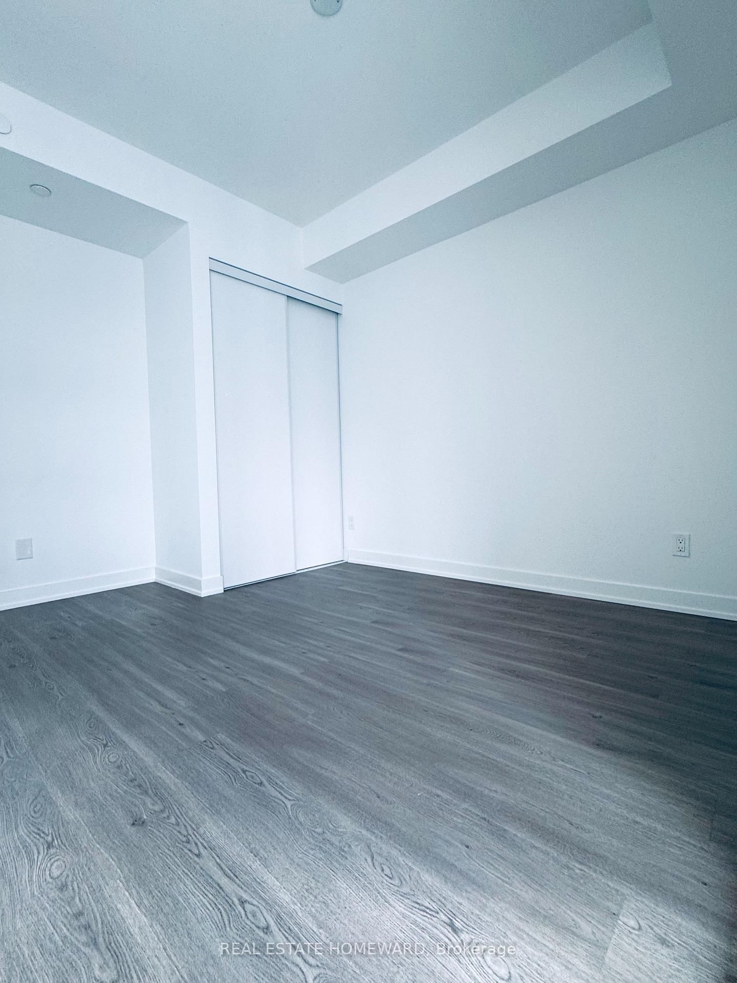 8 Wellesley Street W, Unit 4705 - Photo 4