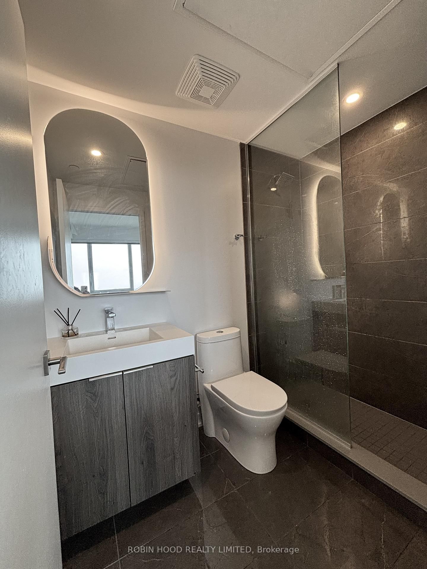 15 Holmes Avenue, Unit 2811 - Photo 4