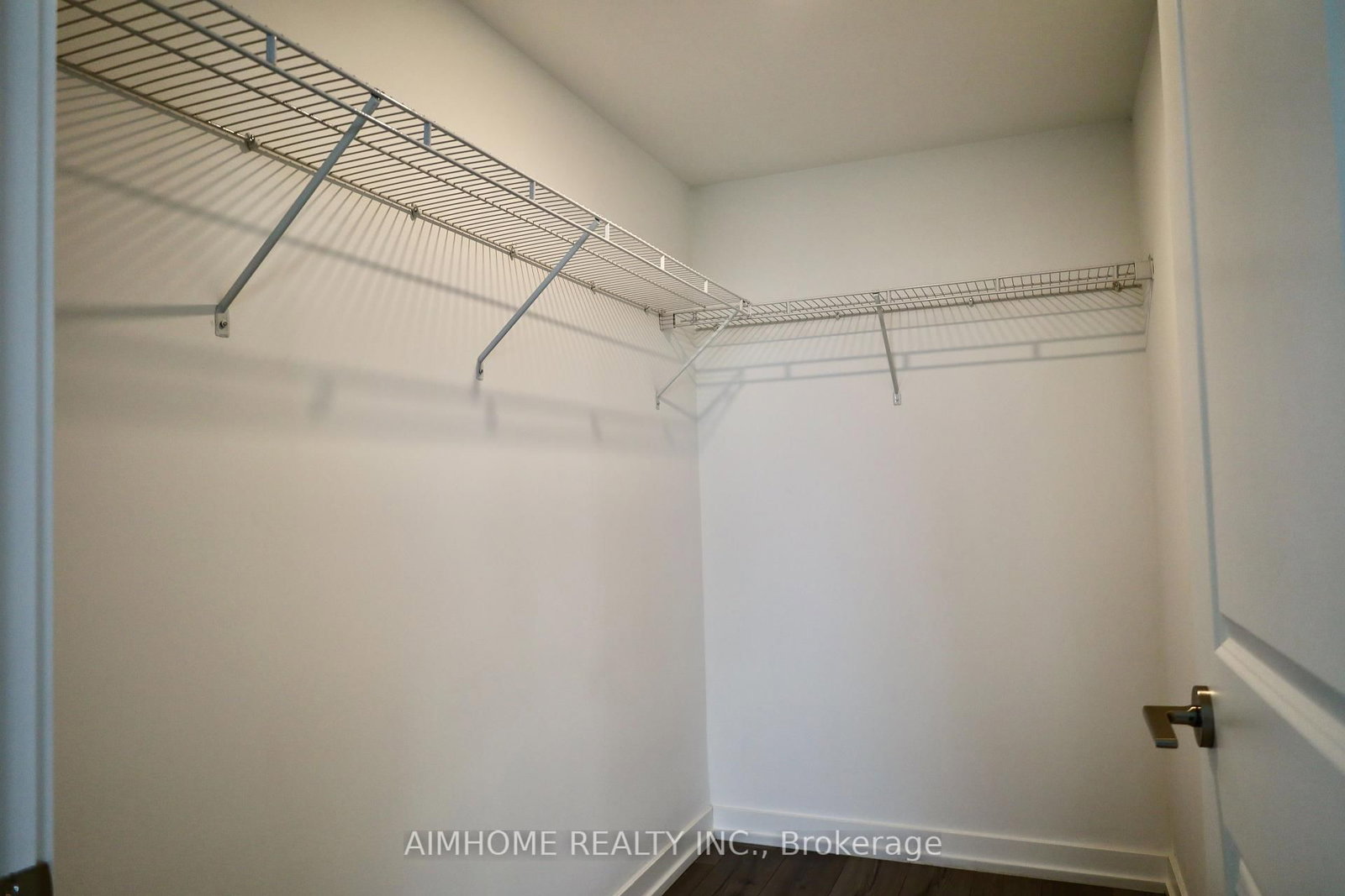 395 Bloor Street E, Unit 4003 - Photo 10