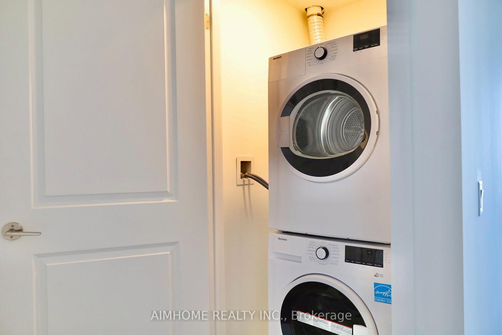 395 Bloor Street E, Unit 4003 - Photo 14