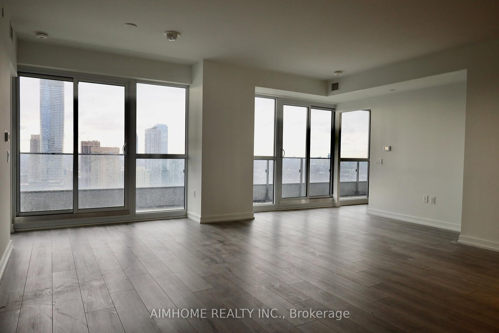 395 Bloor Street E, Unit 4003 - Photo 6