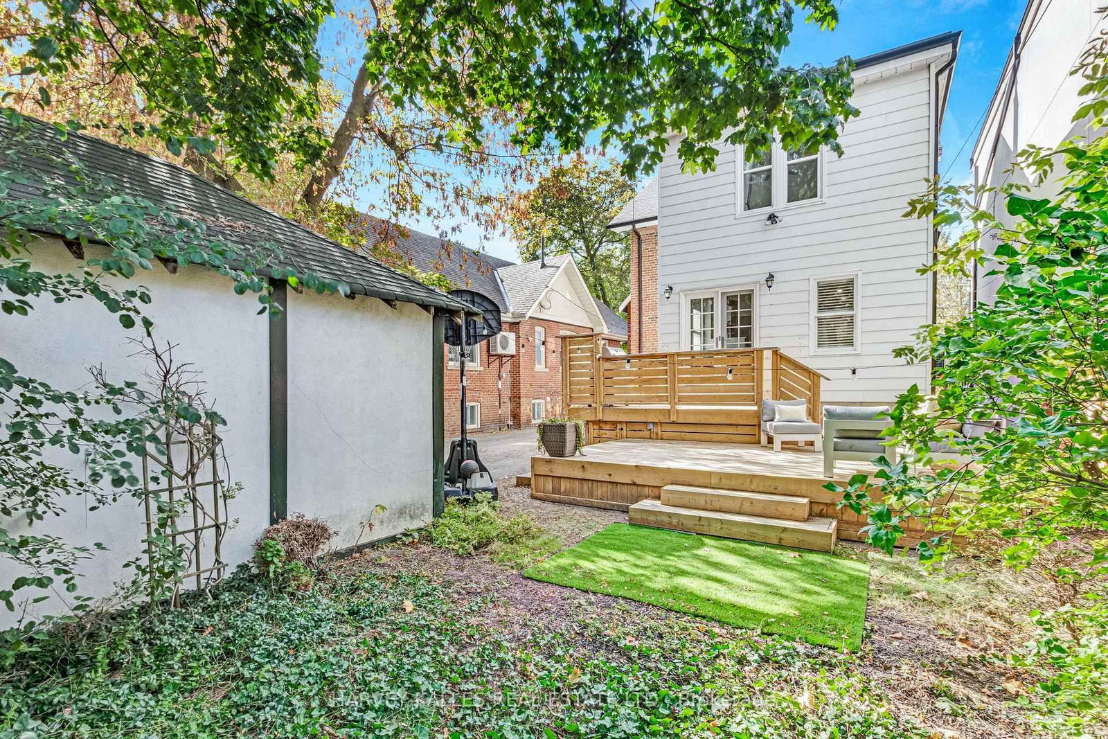 Listing Image 43