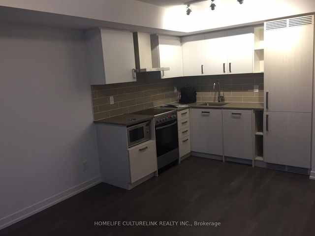 1703 - 125 Redpath Avenue