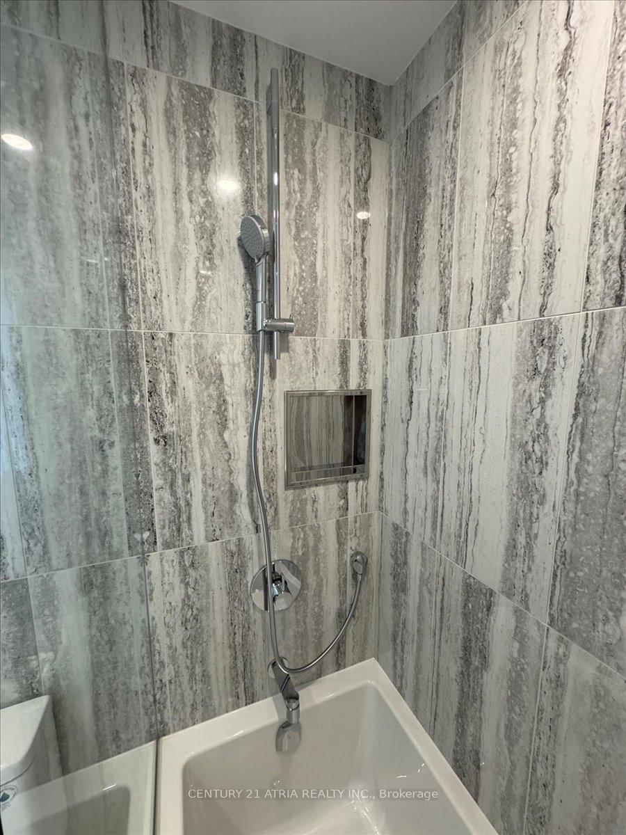 155 Merchants' Wharf, Unit 1026 - Photo 23