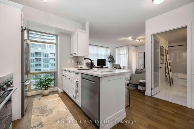 1106 - 10 Navy Wharf Court